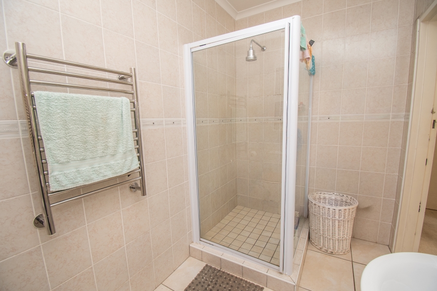 3 Bedroom Property for Sale in Heldervue Western Cape